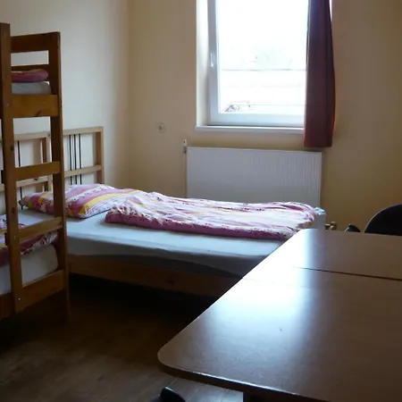 Boerzsoeny Kapuja Vendeghaz Zebegény