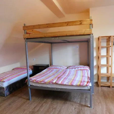 Boerzsoeny Kapuja Vendeghaz *