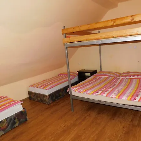 Börzsönykapuja Vendégház Zebegény