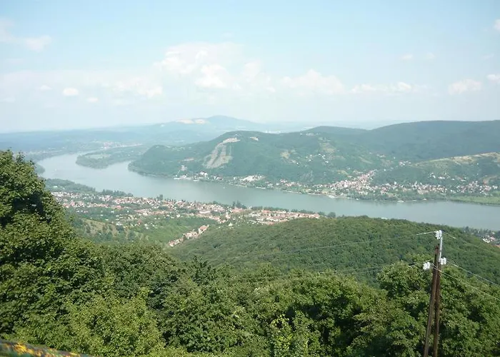 Börzsönykapuja Vendégház * Zebegény